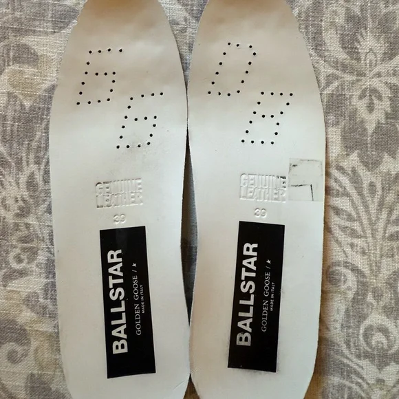 💯 Authentic GOLDEN GOOSE 'BALL STAR' GRAY AND SILVER 39/9 - Picture 7 of 11